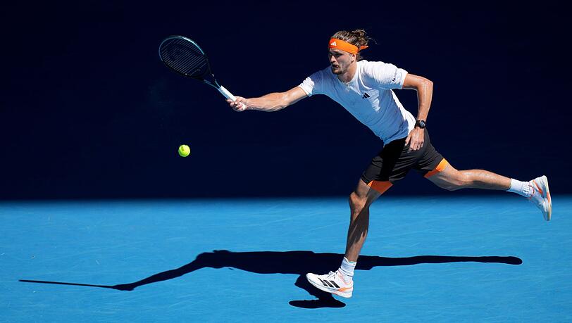 Alexander Zverev hat das Finale bei den Australian Open verpasst. Alexander Zverev hat das Finale bei den Australian Open verpasst.
