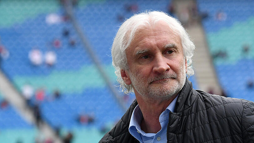Ex-DFB-Teamchef Rudi Völler: "Im Moment ist es schwer vorstellbar, dass Bayern nicht erneut Meister wird."