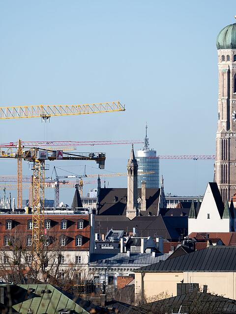 M&uuml;nchen ist die drittgr&ouml;&szlig;te Stadt Deutschlands nach Einwohnern &ndash; auch hier wird die Bev&ouml;lkerung immer &auml;lter und damit stellt sich die Frage nach barrierefreiem Wohnraum. Die Antwort ist nach einer neuen Studie nicht befriedigend. (Archivbild)