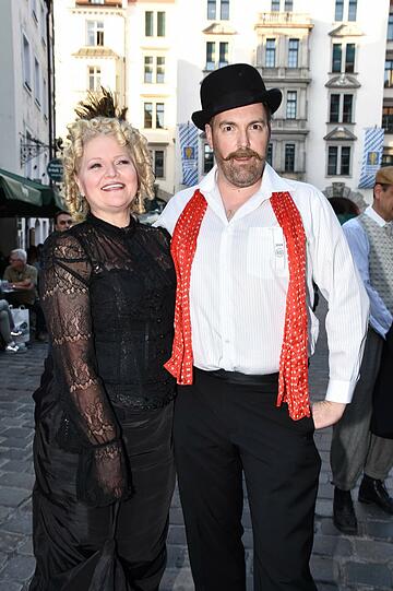Edeltraud Rey und Andre Hartmann
