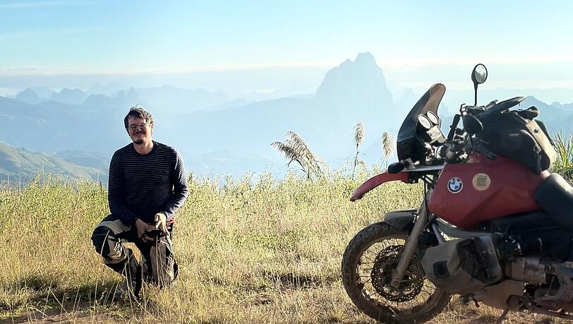 Florian Pollinger (34) aus dem Landkreis Kelheim ist im August 2025 von Bayern in Richtung Thailand aufgebrochen.