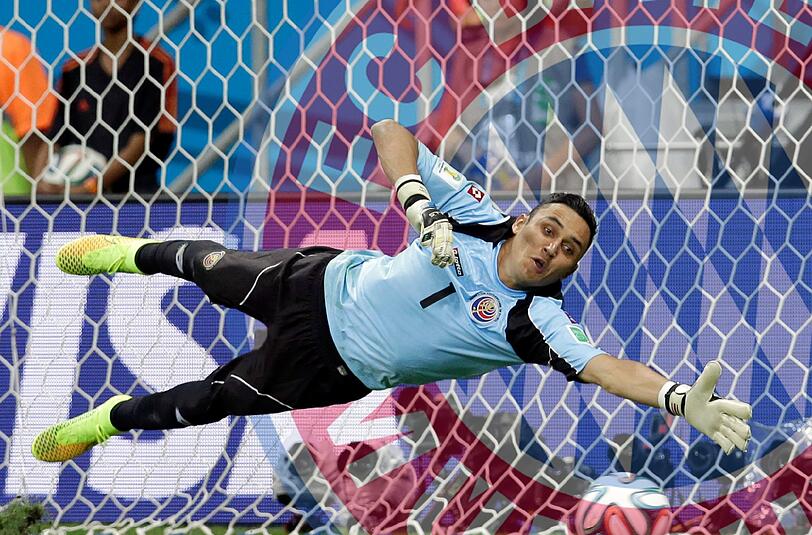 Keylor Navas hielt bei der WM seinen Kasten sauber. Nur zwei Tore kassierte er während des ganzen Turniers. Er wechselt für zehn Millionen von UD Levante zum FC Bayern.