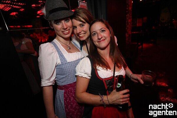 Der &bdquo;Heimatabend&ldquo; im 8 Below. Mehr Bilder von dieser Party gibt es hier: www.nachtagenten.de