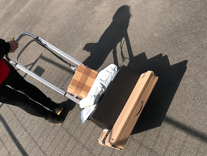 Die Arbeitsbedingungen von Paketboten sollen durch den neuen Gesetzentwurf verbessert werden.