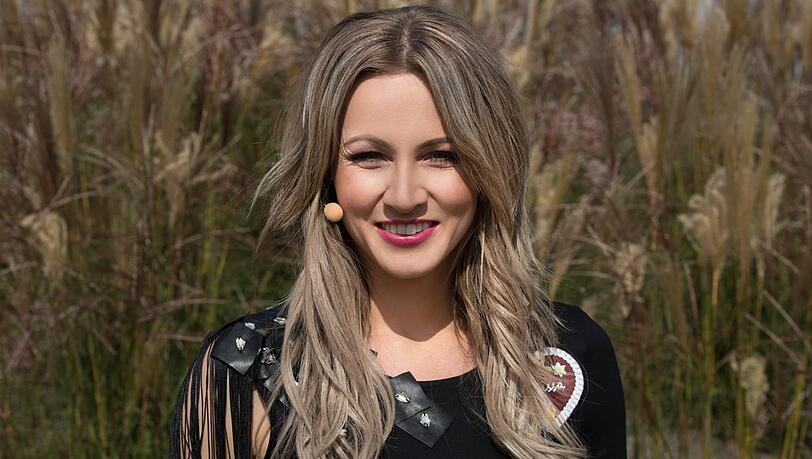 Melissa Naschenweng arbeitete für einige Musikvideos auch schon mit dem dritten Gabalier-Bruder, Tänzer Willi, zusammen.