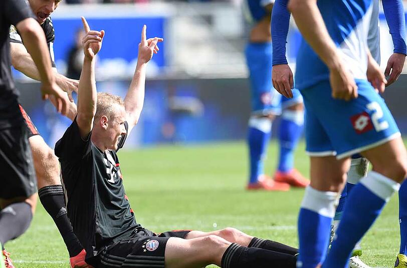 Jubel nach seinem Treffer zum 1:0 in Hoffenheim: Sebastian Rode vom FC Bayern München