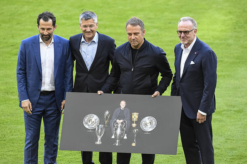Gerade einmal 18 Monate hat Hansi Flick für sieben Titel mit dem FC Bayern gebraucht. Nun zieht es ihn wohl weiter zum DFB.