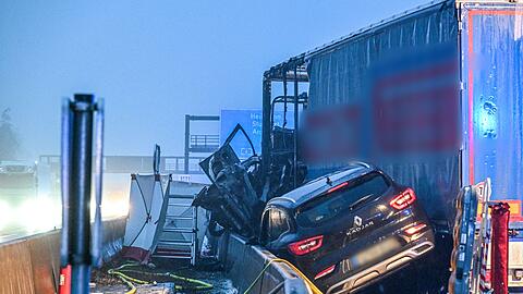 Bei dem Unfall Mitte Januar war eine 54-J&auml;hrige gestorben, ein 64-J&auml;hriger wurde schwer verletzt. (Archivbild)