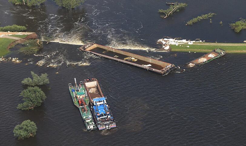 Die aktuellen Bilder vom Deich bei Fischbeck.