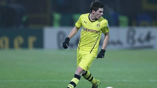 Dortmunds Jungstar Jonas Hofmann im Spiel gegen den 1. FC Saarbrücken. Dortmunds Jungstar Jonas Hofmann im Spiel gegen den 1. FC Saarbrücken.