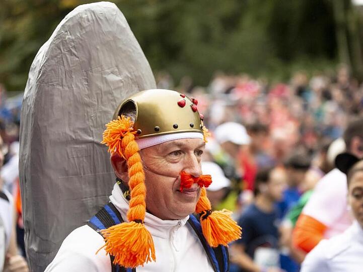 Auch Obelix lief beim Berlin-Marathon mit.