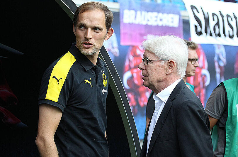 BVB-Präsident Reinhard Rauball (rechts) und Trainer Thomas Tuchel am Rande der Bundesliga-Partie in Leipzig. Dortmund verlor mit 0:1.