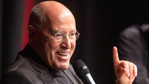 Als charismatischer Redner hat sich der Linken-Politiker Gregor Gysi einen Namen gemacht.
