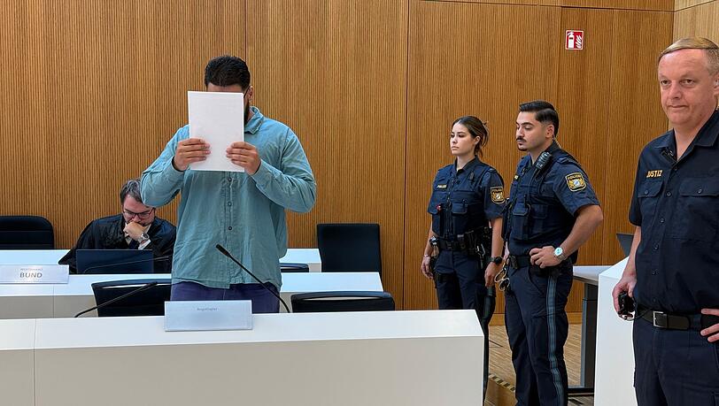Der Angeklagte bedankte sich in seinem letzten Wort nur beim Gericht - richtete aber kein Wort an die Opfer.
