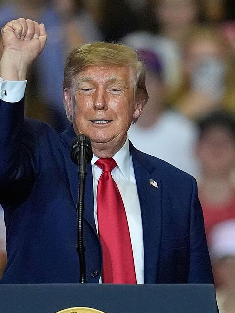 Trump feierte die Gewalt gegen St&ouml;rer seiner Rede.