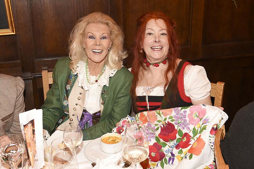 Birgit Bergen und Ewa Schnitzenbaumer