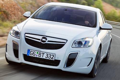 Schaut der finster: der neue Opel Insignia OPC mit 325 PS.