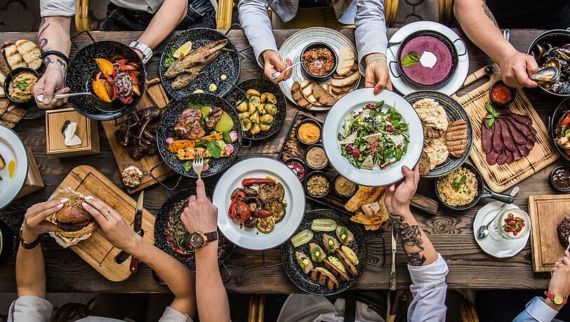 Un viaggio culinario: Dal Levante al Mediterraneo in tre ricette