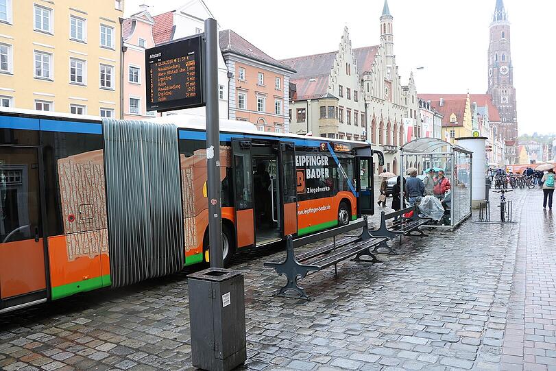 Immer zu wissen, wann genau der Bus kommt. Das könnte auch bald per App möglich sein.