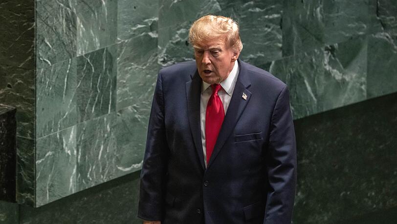 Vertreter der USA und des Irans haben sich am Rande der UN-Generaldebatte in New York getroffen - sagt US-Präsident Donald Trump. Vertreter der USA und des Irans haben sich am Rande der UN-Generaldebatte in New York getroffen - sagt US-Präsident Donald Trump.