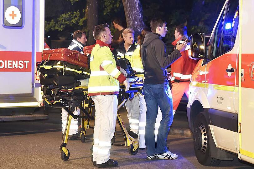 Bei dem Brand wurden 17 Personen verletzt.