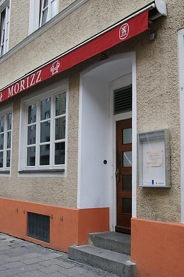 ... für das ehemalige Morizz unterschrieben.