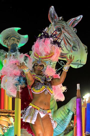 Samba in Rio 2012: Die Bilder vom Zuckerhut. Mit Fergie und Jennifer Lopez
