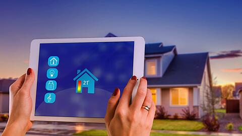 Im Smart Home kann alles mit wenigen Klicks gesteuert werden.