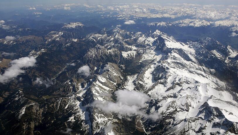 Die Tiroler Alpen: Eine ungewöhnliche Erdbebenserie durchzieht derzeit das österreichisch-bayerische Grenzgebiet.