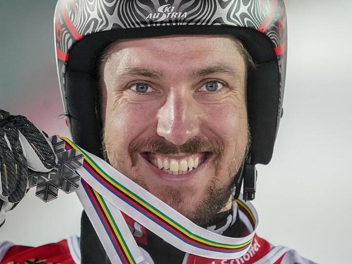 Österreichs Ski-Star Marcel Hirscher hat eine Pressekonferenz unter dem Titel "Rückblick, Einblick, Ausblick" angekündigt.