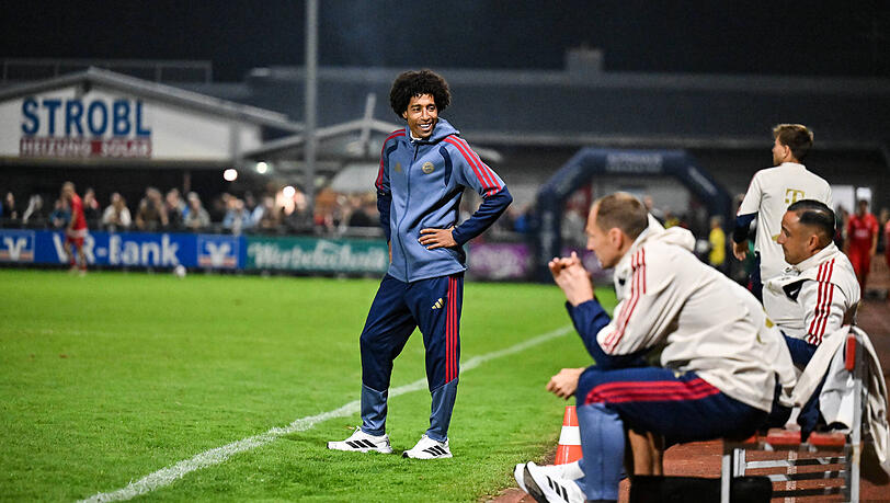 Noch nicht auf einer Wellenlänge mit seinem Team: Bayern-Trainer Dante. Noch nicht auf einer Wellenlänge mit seinem Team: Bayern-Trainer Dante.