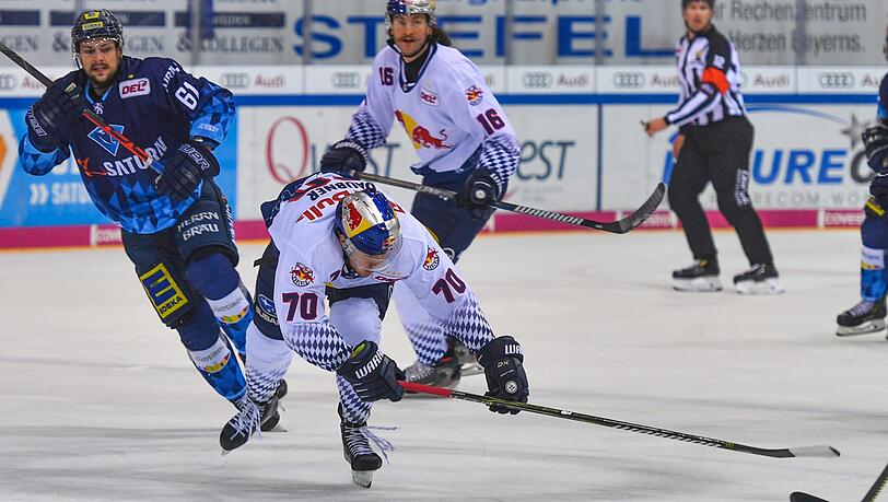 "Wir haben das Spiel aus der Hand gegeben", sagt EHC-Stürmer Daubner (r.) nach dem 4:6 (nach 3:0-Führung) in Ingolstadt. "Wir haben das Spiel aus der Hand gegeben", sagt EHC-Stürmer Daubner (r.) nach dem 4:6 (nach 3:0-Führung) in Ingolstadt.