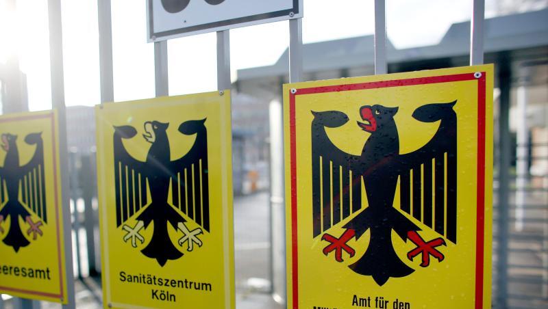 Das Amt für den Militärischen Abschirmdienst (MAD) in Köln. Das Amt für den Militärischen Abschirmdienst (MAD) in Köln.