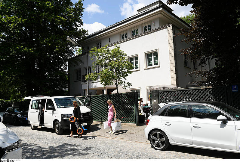 Die Villa von Mats und Cathy Hummels steht zum Verkauf.