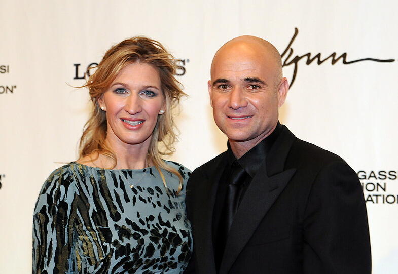 Das wohl bekannteste Traumpaar des Sports: Die Tennis-Legenden Steffi Graf und Andre Agassi. Seit 2001 sind sie glücklich verheiratet und haben zwei gemeinsame Kinder.