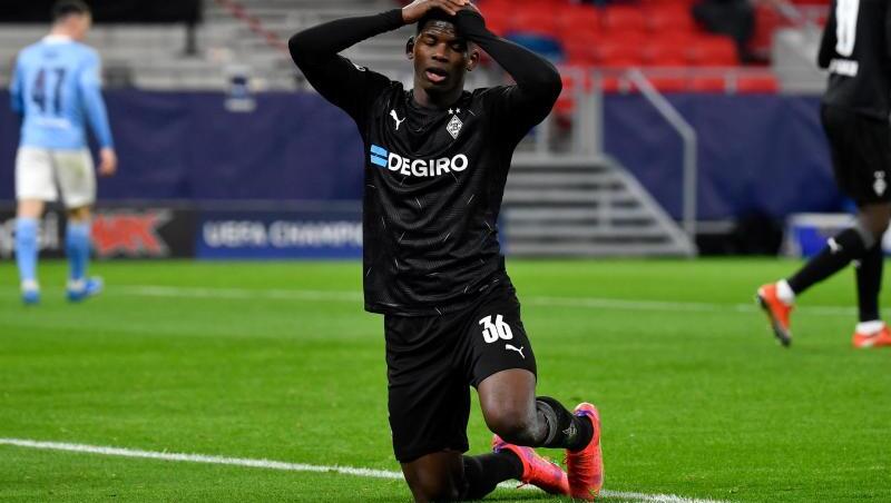 Breel Embolo ist mit den Gladbachern in der Champions League ausgeschieden.