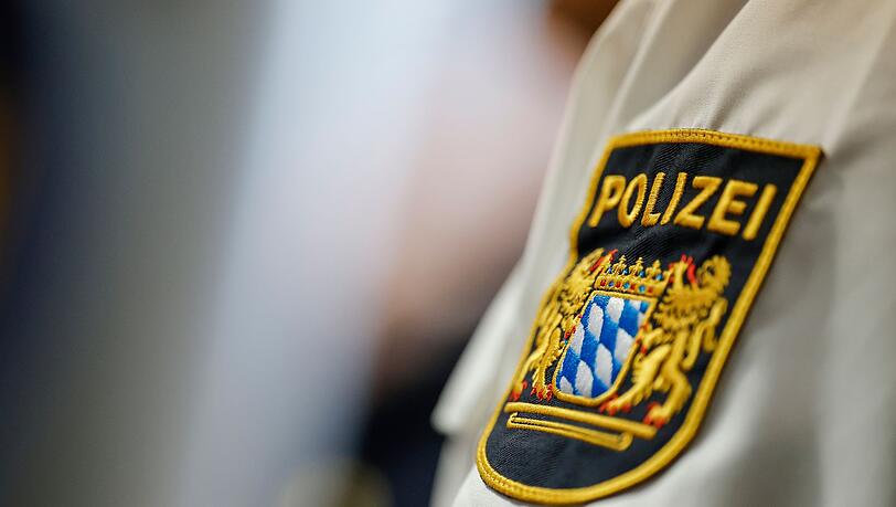 Die Polizisten fanden f&uuml;nf Pakete Heroin im Gep&auml;ck des 31-J&auml;hrigen. (Symbolbild)