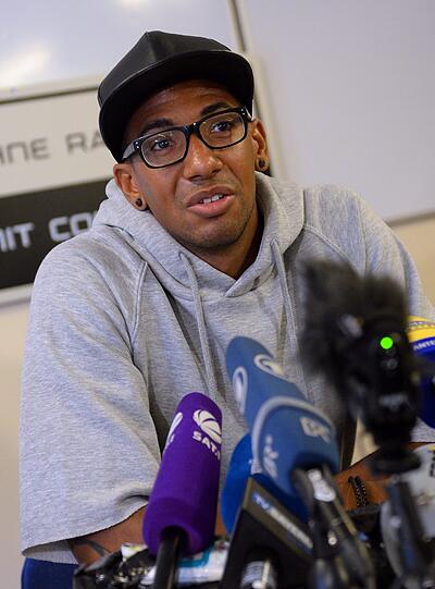 Die Bilder: Bayern-Star Jerôme Boateng besucht Realschule in Fürstenfeldbruck.