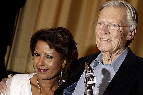 Karlheinz Böhm mit seiner Frau Almaz.