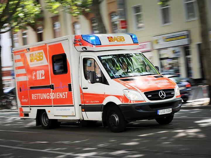 Wer im medizinischen Notfall den Notruf 112 wählt, rechnet mit schneller Hilfe vom Rettungsdienst.