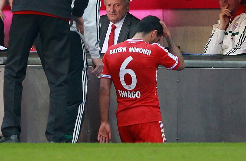 Für Thiago ist die WM in Brasilien kein Thema mehr nach seinem Innenbandanriss im Knie.