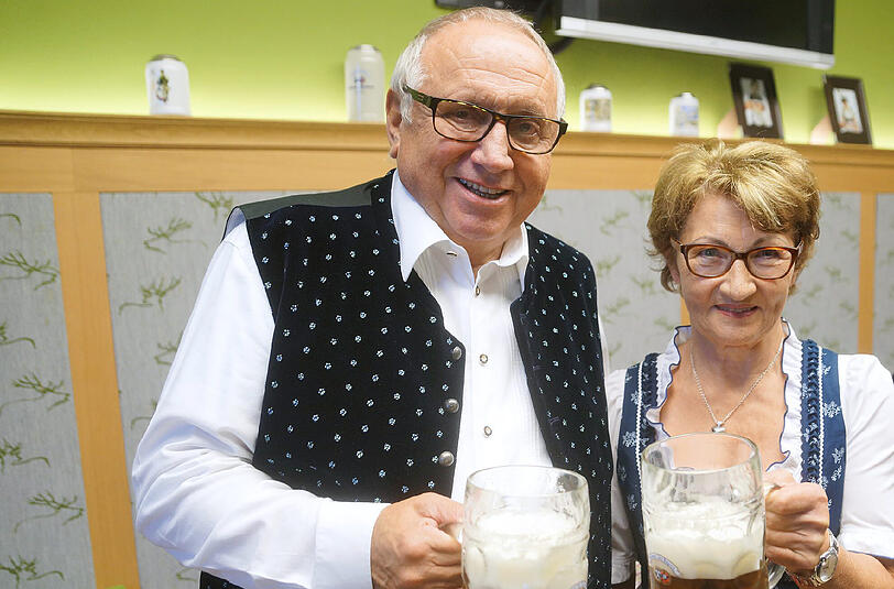 Wiesnbierprobe im Eiswerk, hier Toni Roiderer und seine Frau Christl.