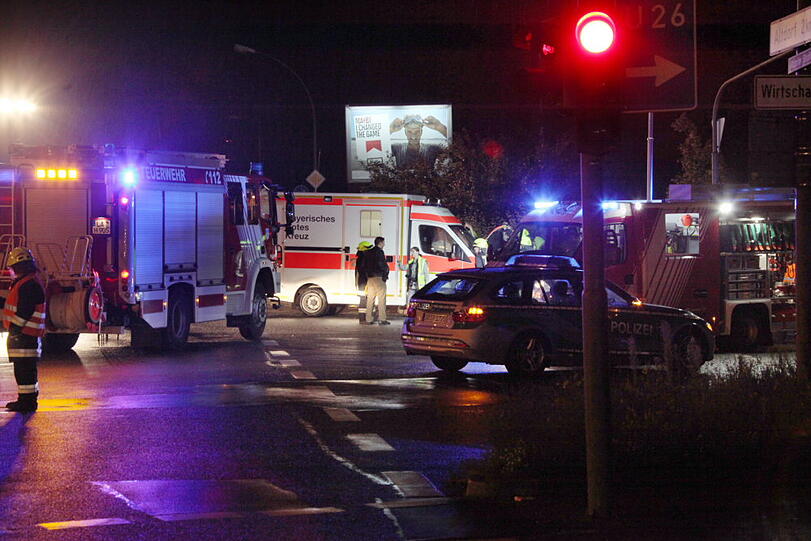 Crash mit Rettungswagen: Bilder aus Landshut!