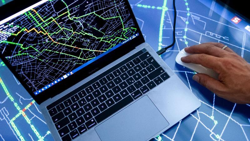 Die Simulation eines Streckenplans der Firma Graphmasters für eine Fahrempfehlung "collaborative routing" zur Stauumgehung in Berlin. Die Simulation eines Streckenplans der Firma Graphmasters für eine Fahrempfehlung "collaborative routing" zur Stauumgehung in Berlin.