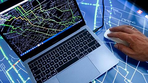 Die Simulation eines Streckenplans der Firma Graphmasters für eine Fahrempfehlung "collaborative routing" zur Stauumgehung in Berlin.