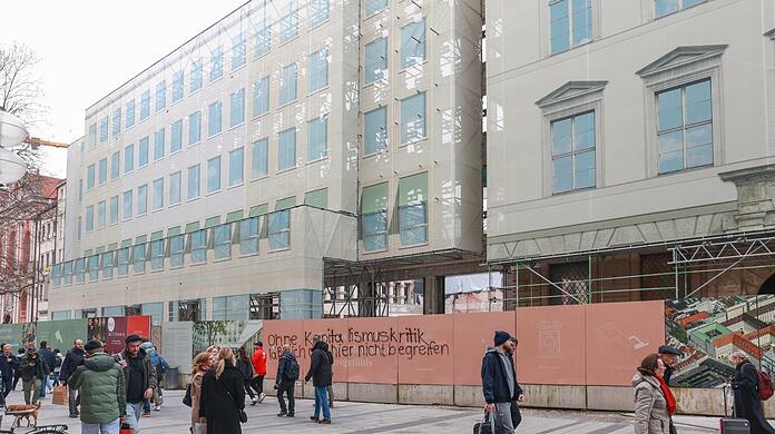 Am Dienstag an der Alten Akademie in der Münchner Fußgängerzone.
