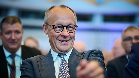 Bundeskanzler Friedrich Merz (CDU) bekr&auml;ftigt auf dem Arbeitgebertag seinen Reformwillen.