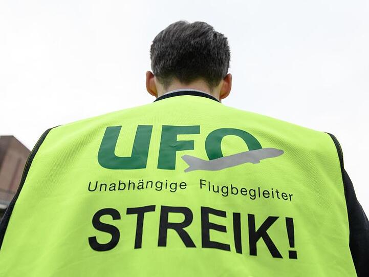 Nach der Urabstimmung sind bei der Lufthansa, Lufthansa CityLine, Eurowings, Germanwings und SunExpress Deutschland Streiks möglich.