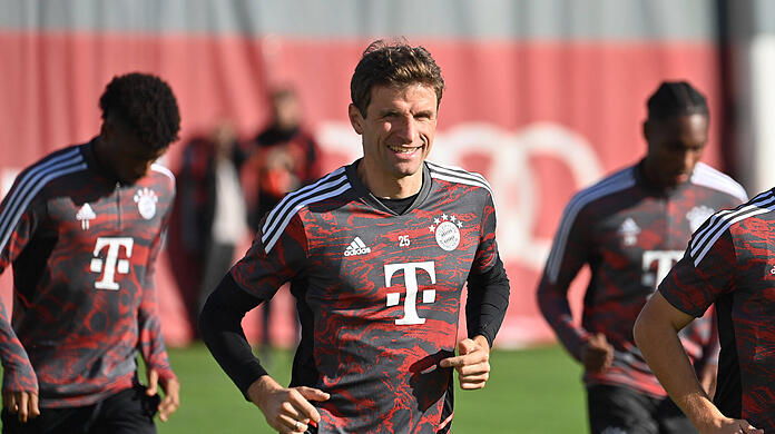 Thomas Müller nahm am Abschlusstraining des FC Bayern teil.