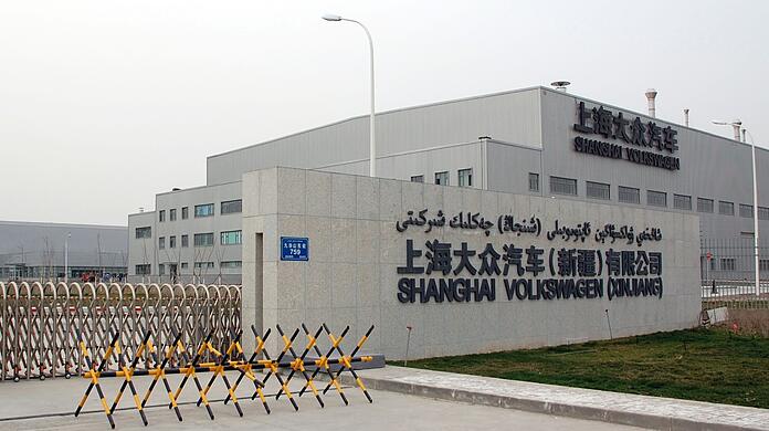 VWs Werk in Xinjiang war wegen Zwangsarbeitsvorwürfen umstritten. (Archivbild)